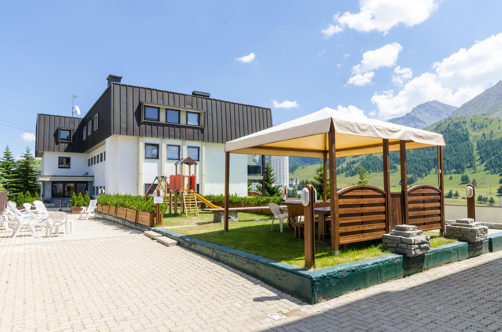 Aparthotel Palace 1 E 2 Sestriere